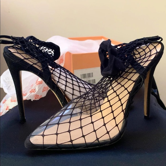 High Heels - Picture 3 of 3